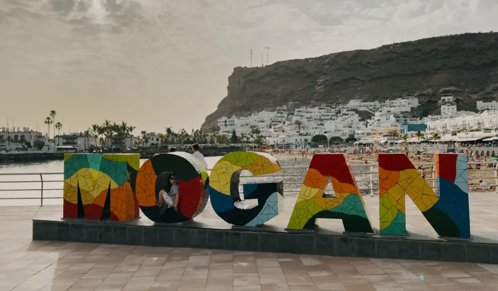 Puerto de Mogan a Gran Canaria